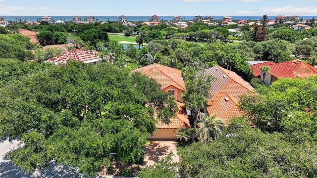 10 MONTERREY DRIVE, Palm Coast, FL 32137