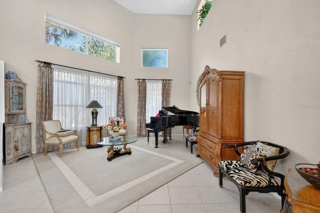 10 MONTERREY DRIVE, Palm Coast, FL 32137