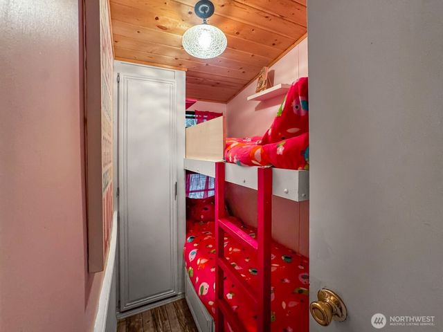 160 3 Big River Boulevard E, Deming, WA 98244