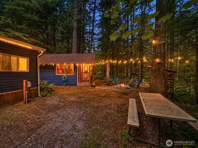 160 3 Big River Boulevard E, Deming, WA 98244