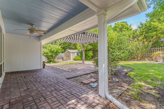838 Oak Hollow Lane, Rockwall, TX 75087