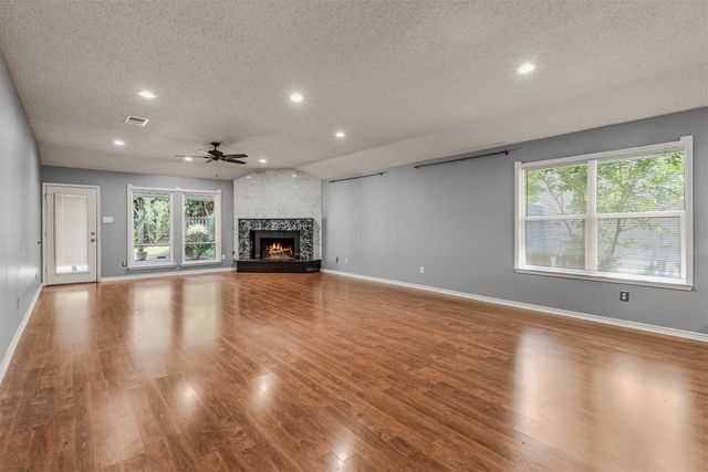 838 Oak Hollow Lane, Rockwall, TX 75087