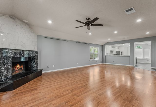 838 Oak Hollow Lane, Rockwall, TX 75087