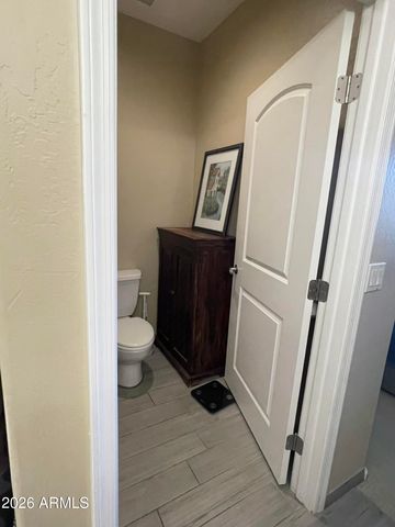 10655 N 9TH Street 110, Phoenix, AZ 85020