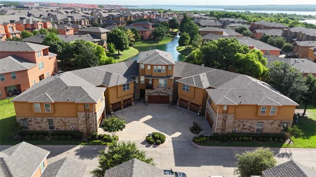 7310 Venice Drive 4, Grand Prairie, TX 75054
