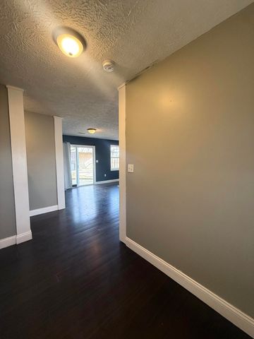3493 Cartersville Road, Paint Lick, KY 40461