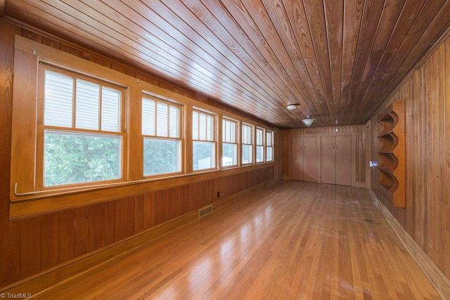 730 Walkertown Guthrie Road, Walkertown, NC 27107