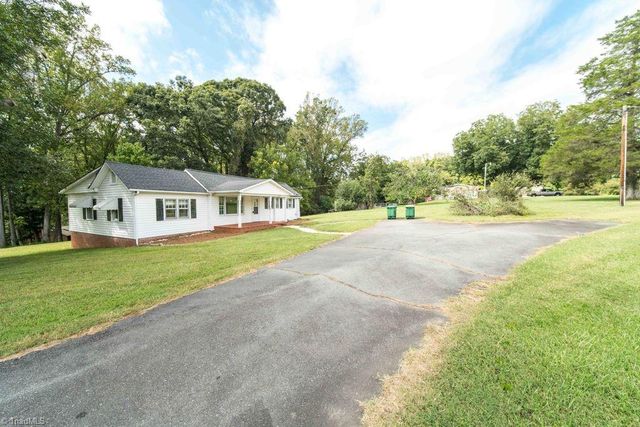 730 Walkertown Guthrie Road, Walkertown, NC 27107