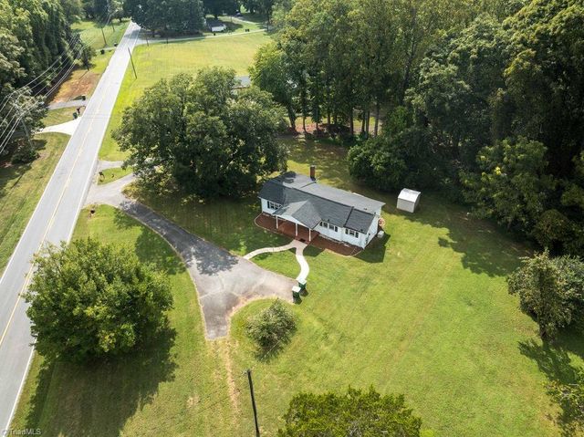 730 Walkertown Guthrie Road, Walkertown, NC 27107