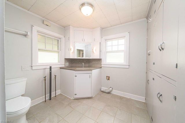730 Walkertown Guthrie Road, Walkertown, NC 27107