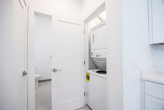 80 Middlesex St 306, Lowell, MA 01852