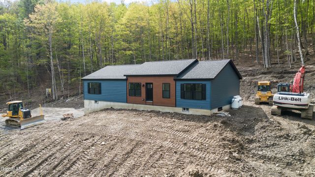 727 Irish Hill Road, Berne, NY 12023