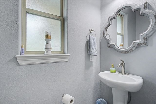 8550 Avenue L, Santa Fe, TX 77510