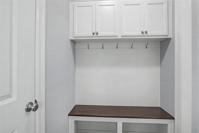 8550 Avenue L, Santa Fe, TX 77510