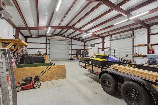 8550 Avenue L, Santa Fe, TX 77510