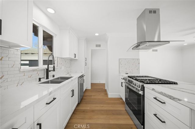 11744 Hollyview, La Mirada, CA 90638