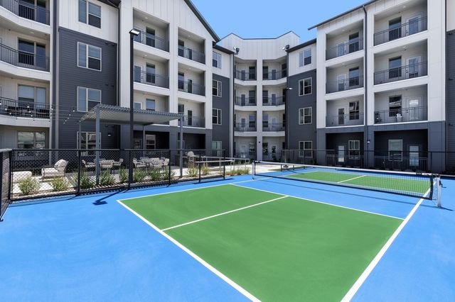 2400 Ace Lane 1301, Lewisville, TX 75067