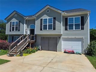 18 J & J Drive, Lavonia, GA 30553