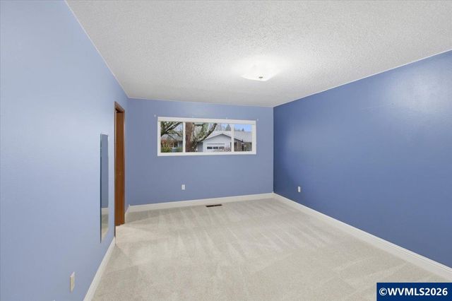 12432 SW King George Dr, King City, OR 97224