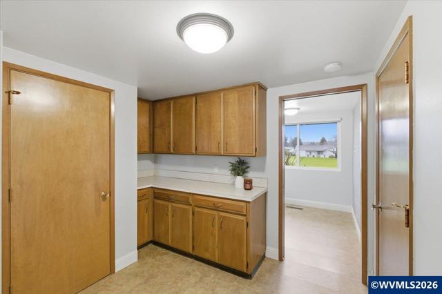 12432 SW King George Dr, King City, OR 97224