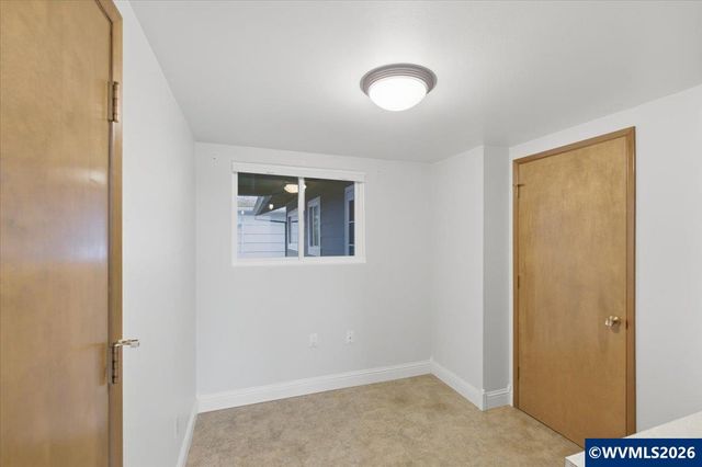 12432 SW King George Dr, King City, OR 97224