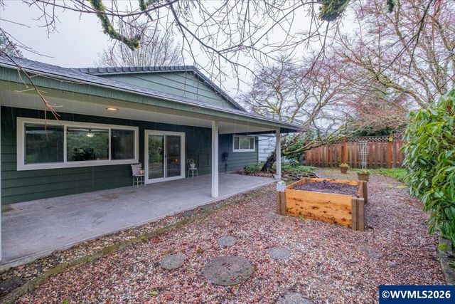 12432 SW King George Dr, King City, OR 97224