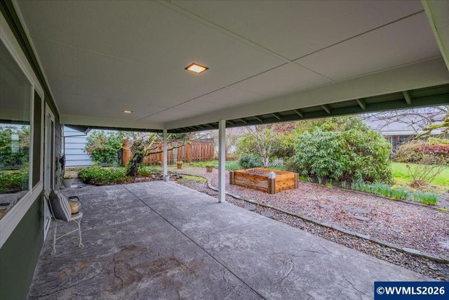 12432 SW King George Dr, King City, OR 97224