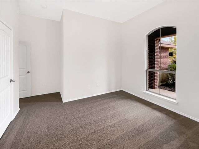 2206 Blue Bayou Drive, Dallas, TX 75253