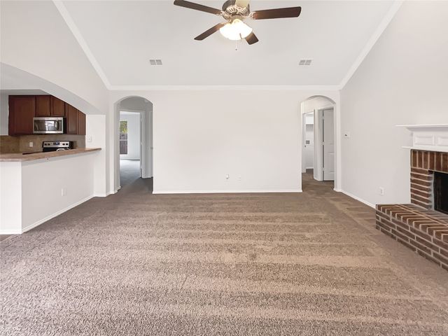 2206 Blue Bayou Drive, Dallas, TX 75253