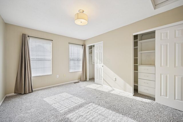 6395 Nottinghill Trail Drive, Canal Winchester, OH 43110