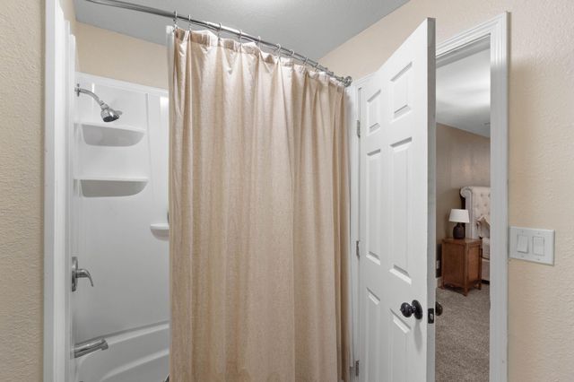 135 Moriarty Street, Fort Walton Beach, FL 32548