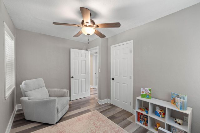 135 Moriarty Street, Fort Walton Beach, FL 32548