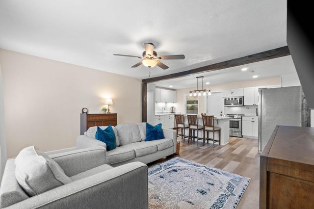 135 Moriarty Street, Fort Walton Beach, FL 32548