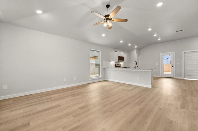 2220 133rd Street, Lubbock, TX 79423