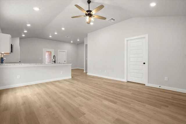 2220 133rd Street, Lubbock, TX 79423