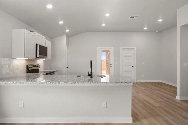 2220 133rd Street, Lubbock, TX 79423