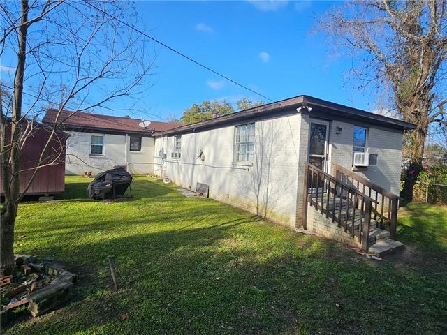 2303 Roberta Drive, Mobile, AL 36617