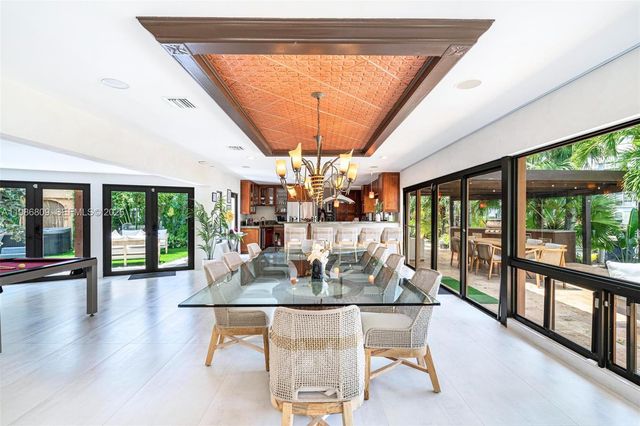 1675 Coral Gardens Dr, Wilton Manors, FL 33334