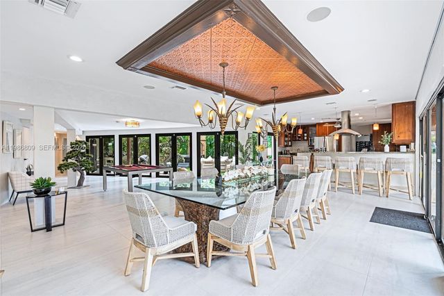 1675 Coral Gardens Dr, Wilton Manors, FL 33334