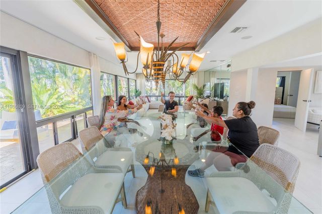 1675 Coral Gardens Dr, Wilton Manors, FL 33334