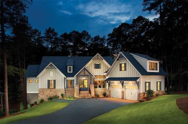 208 Lake Pointe Drive, Gainesville, GA 30506