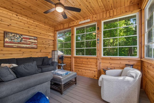 5525 Eden Prairie Road, Minnetonka, MN 55345