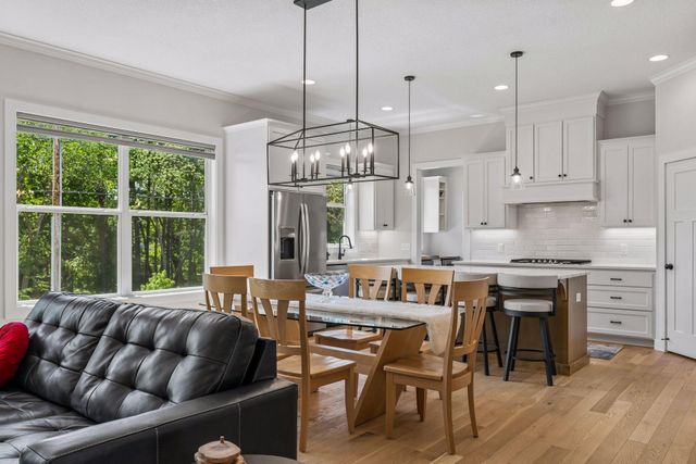 5525 Eden Prairie Road, Minnetonka, MN 55345