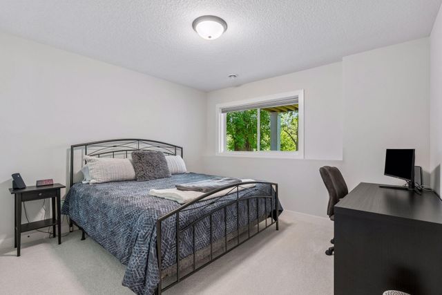 5525 Eden Prairie Road, Minnetonka, MN 55345