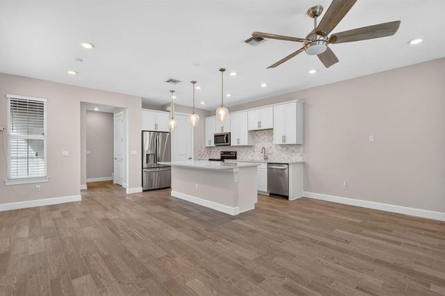 1887 SE Ocean Cove Way, Stuart, FL 34996