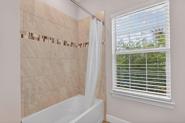 1887 SE Ocean Cove Way, Stuart, FL 34996