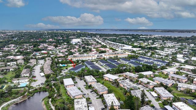 1887 SE Ocean Cove Way, Stuart, FL 34996
