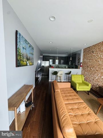 37 T ST NE, Washington, DC 20002
