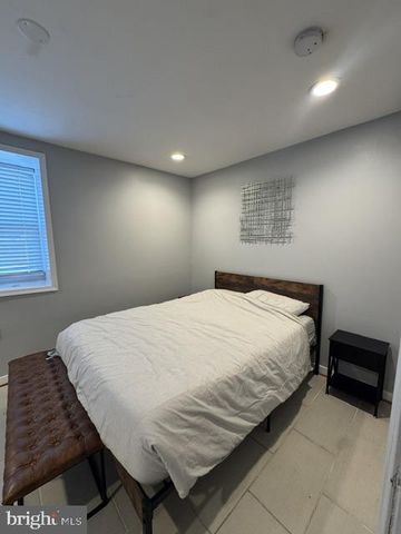37 T ST NE, Washington, DC 20002