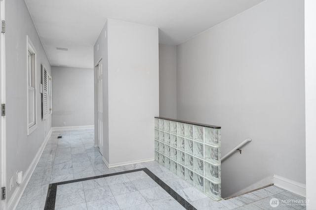 3916 SW Council Crest Drive, Portland, OR 97239